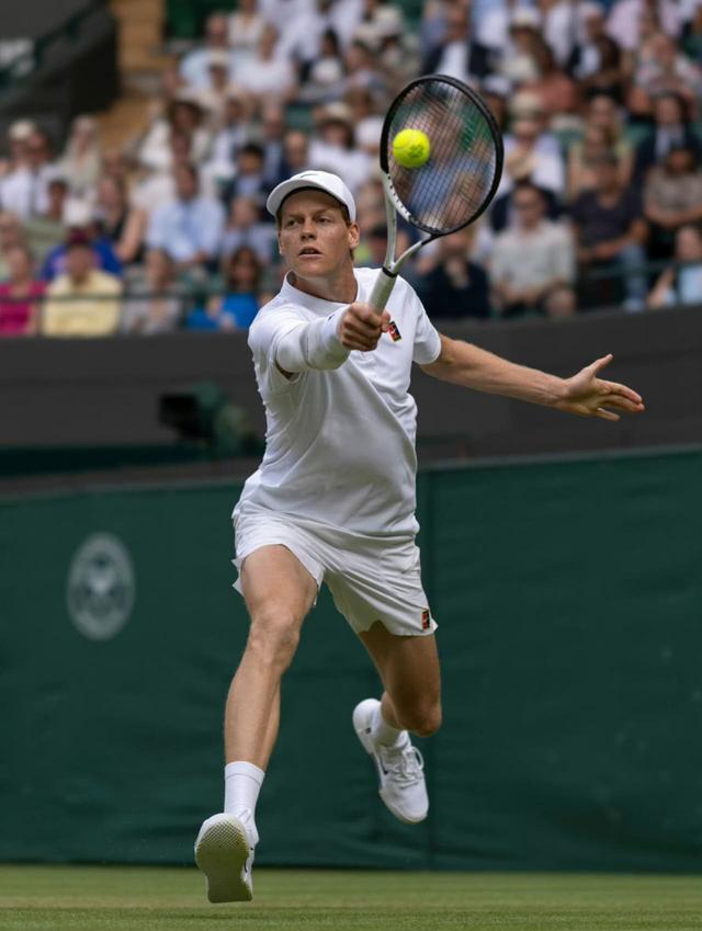 世俱杯时间-戴维斯杯鏖战年终总决赛,辛纳惊艳四座的简单介绍