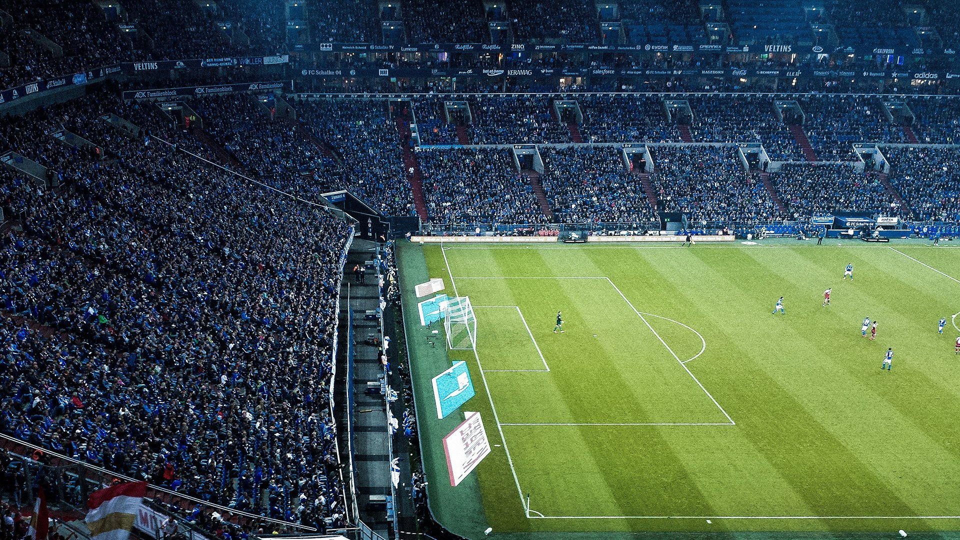 当里昂终结悬念,当苏亚雷斯接管比赛,论绿茵场上决定性的终结者